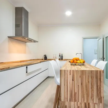 Beautiful Mallorca 3 Bedrooms Townhouse Memories Walking Distance To Town Square Private Pool 别墅 *