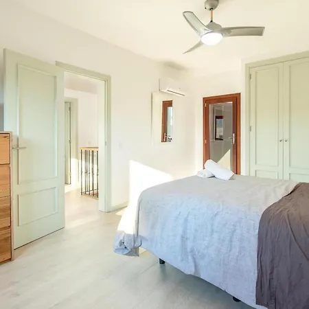 别墅 Beautiful Mallorca 3 Bedrooms Townhouse Memories Walking Distance To Town Square Private Pool